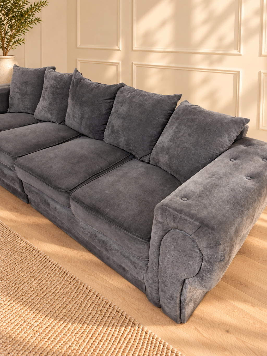Verona four seater