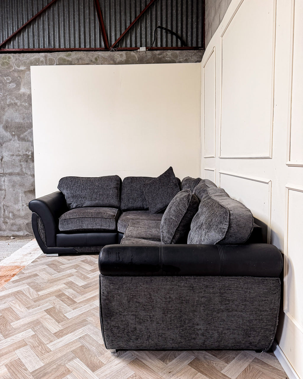Grey Corner Sofa (Left-Hand Facing)