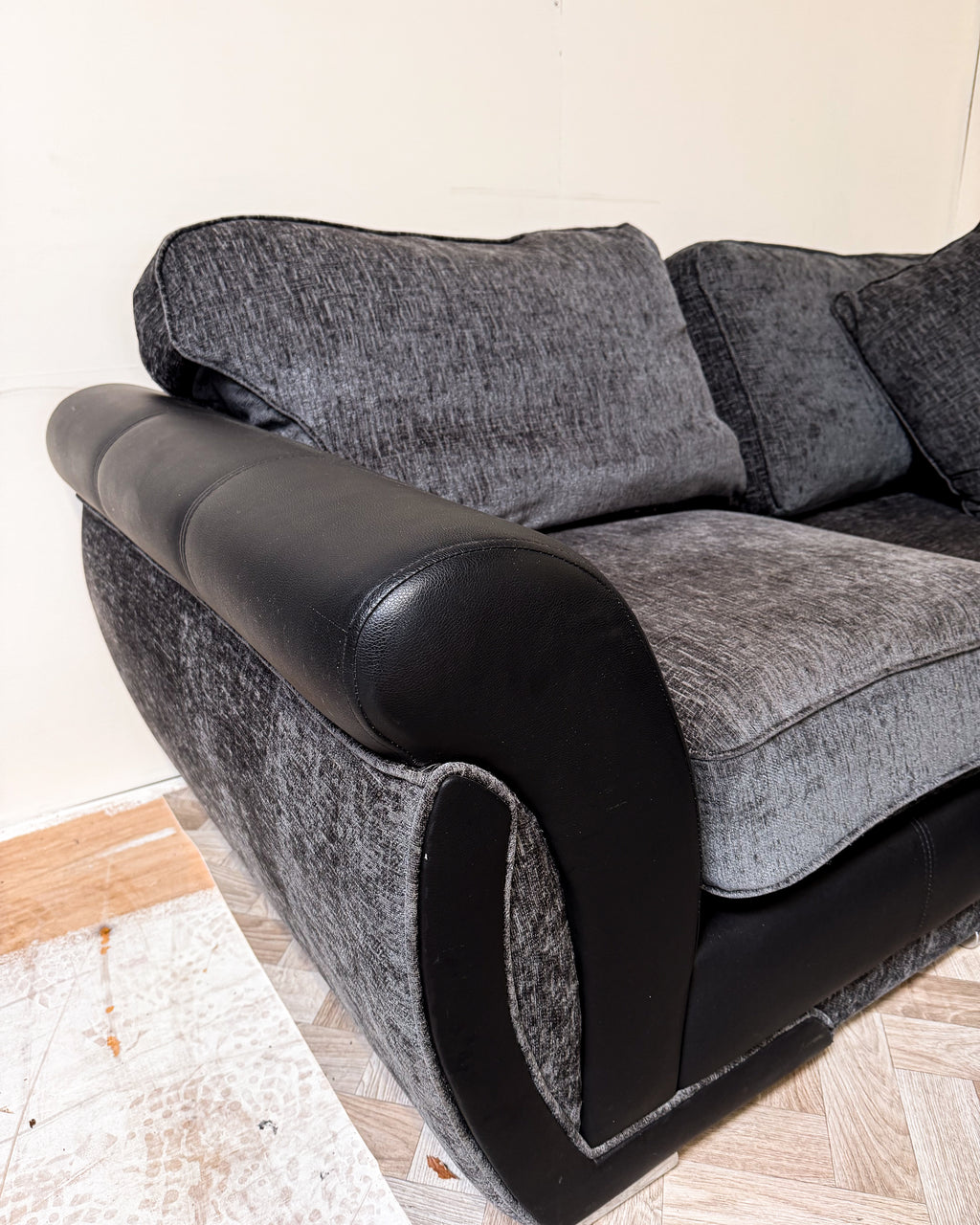 Grey Corner Sofa (Left-Hand Facing)